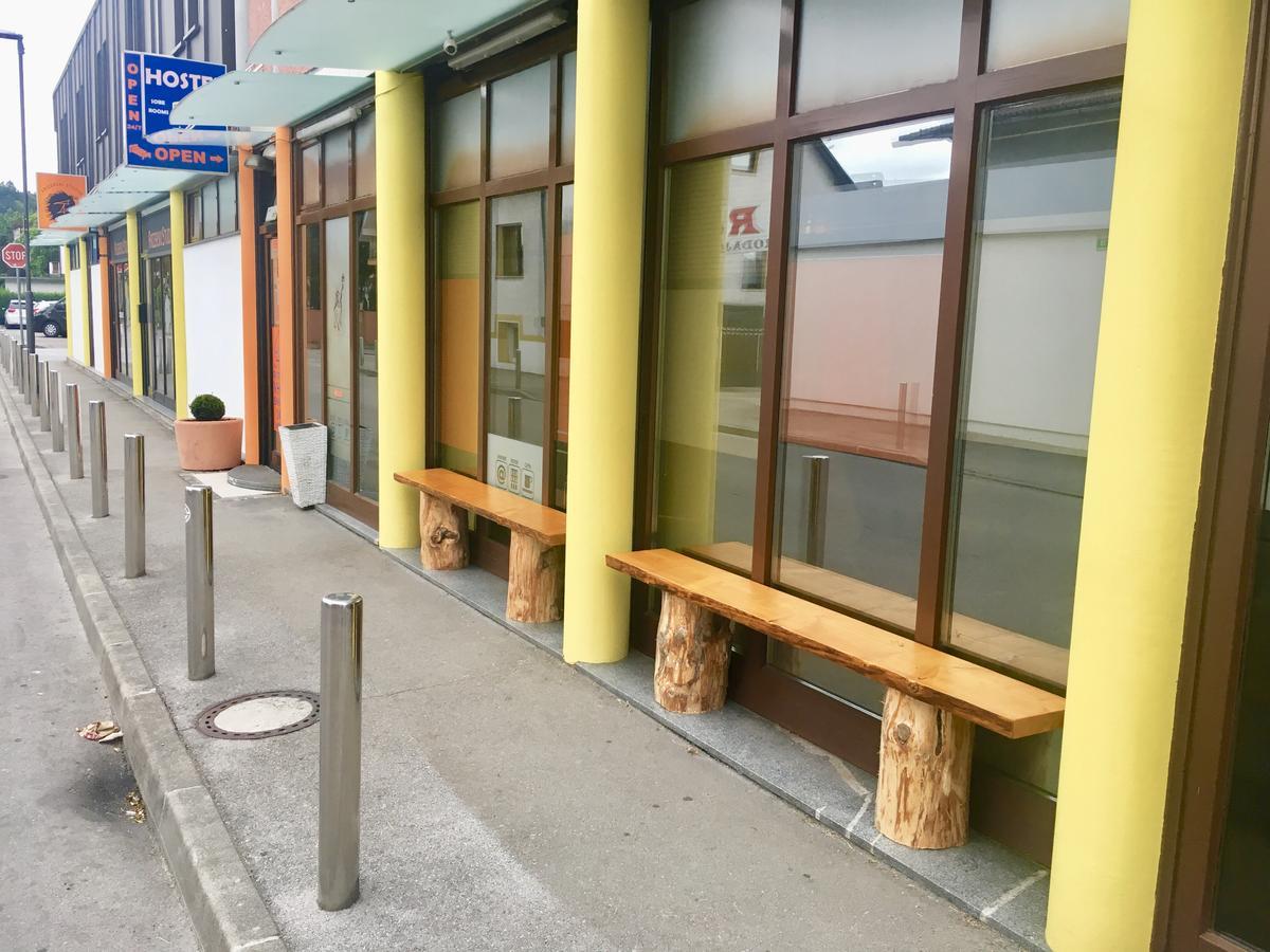 Aladin Hostel Ljubljana Eksteriør bilde