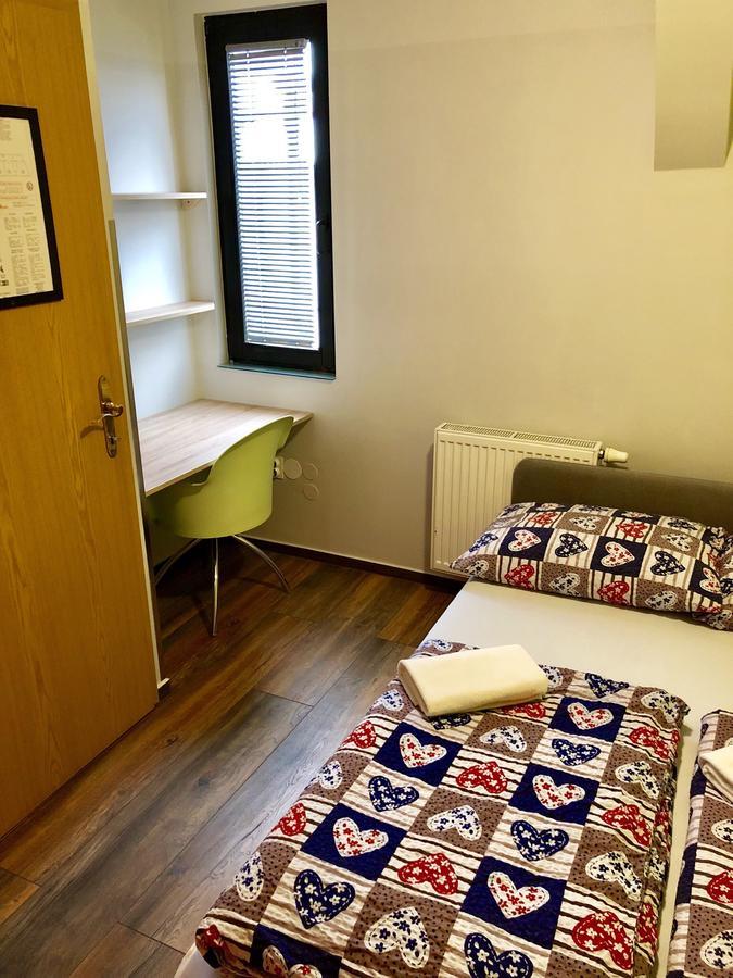 Aladin Hostel Ljubljana Eksteriør bilde