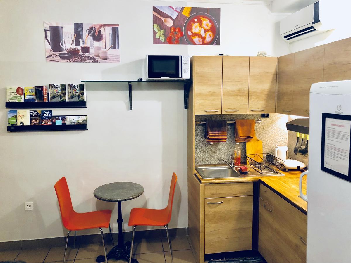 Aladin Hostel Ljubljana Eksteriør bilde