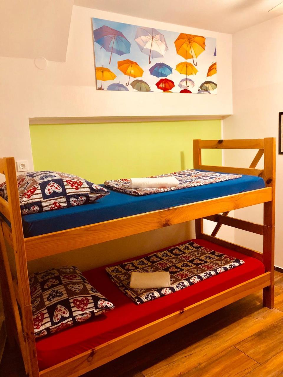 Aladin Hostel Ljubljana Eksteriør bilde