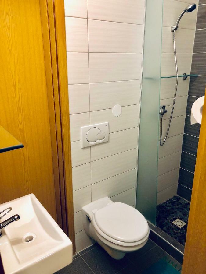 Aladin Hostel Ljubljana Eksteriør bilde